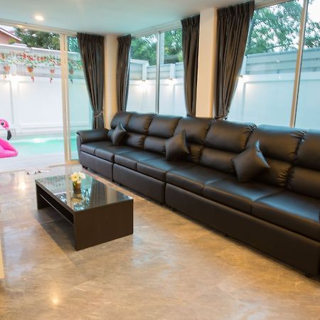 The Ville Modern Viewpoint Pool Villa Pattaya Luaran gambar